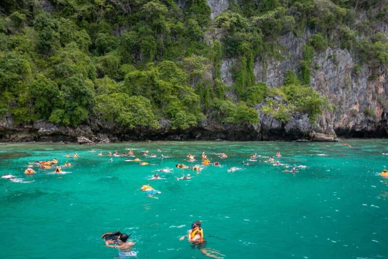 Phi Phi: Rise Then Shine Early Morning to Maya Bay - Customer Reviews