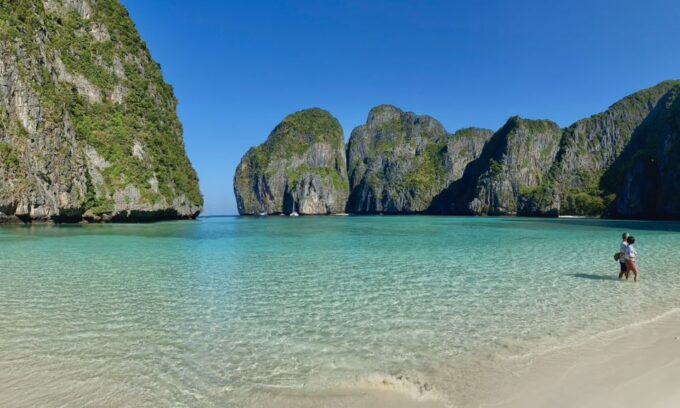 Phi Phi: Sunrise & Beat The Crowds to Maya Bay by Speedboat - Conservation Notice