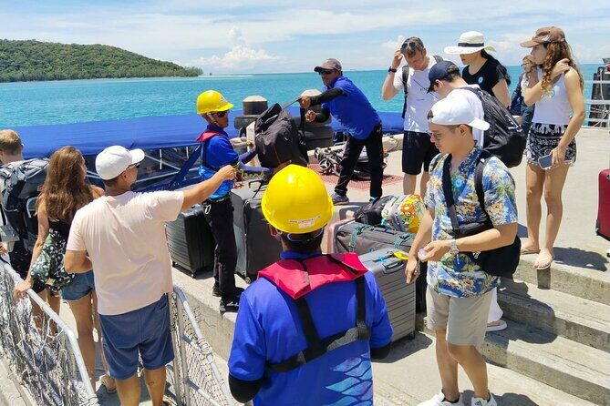 Phi Phi to Koh Samui Transfer through Ferry Bus and Catamaran - Who Should Consider This Tour