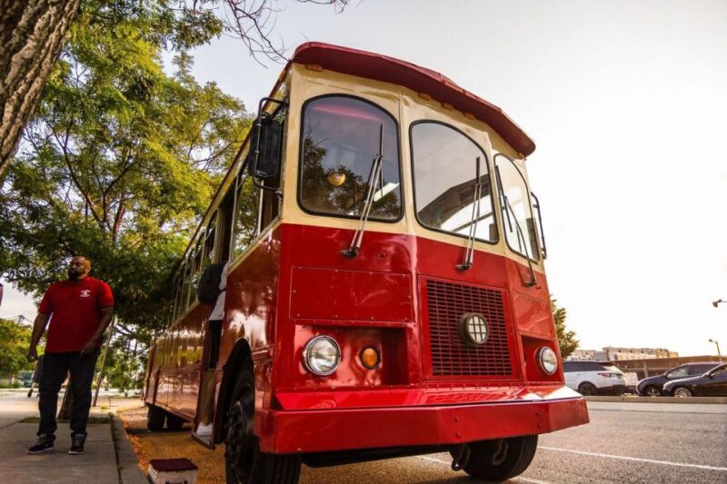 Philadelphia: BYOB Historically Hilarious Trolley Tour - Experience Highlights