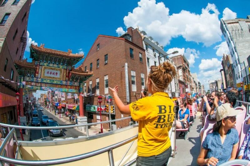 Philadelphia: Double-Decker Sightseeing Bus Tour - Key Points