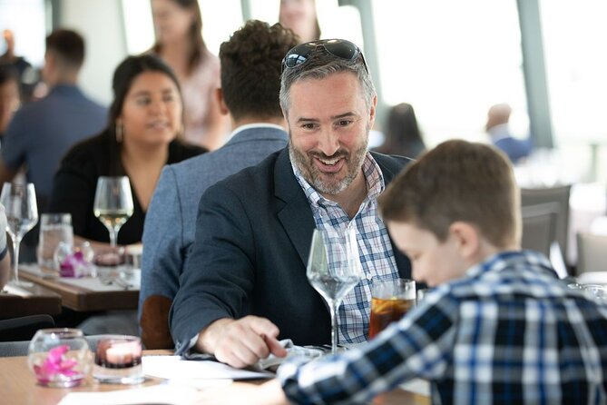 Philadelphia Fathers Day Buffet Brunch Cruise - Accessibility and Amenities