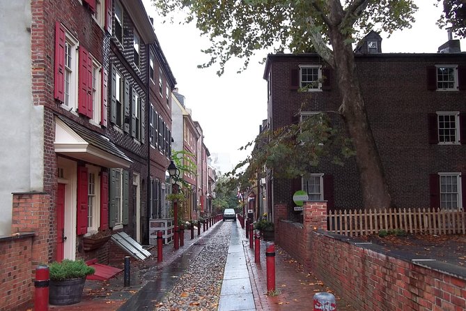 Philadelphia - Freedom: at Your Leisure & Pace. an Audiovisual Walking Tour. - Uncover the Secrets of Independence Hall