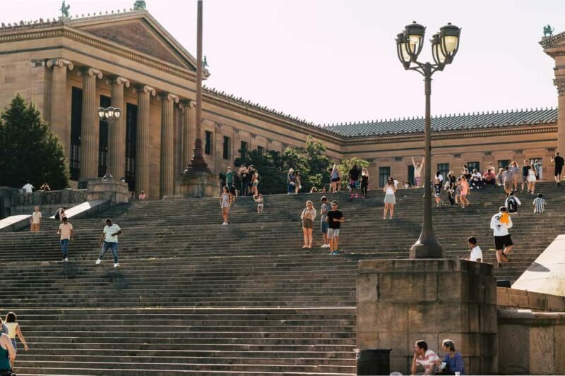 Philadelphia: Highlights, History, Food & Pop Culture - Key Points