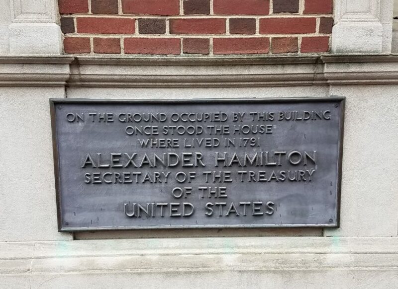 Philadelphia: Small-Group Hamilton Walking Tour - Experience Features