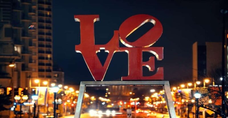 Philadelphia: Small Group Night Tour - Experience Details