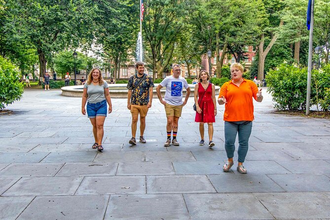 Philadelphias Haunted History & Ghost Nighttime 1.5 Hour Tour - Guide Expertise and Storytelling