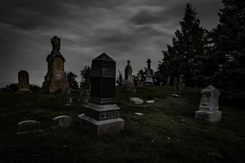 Philly Ghosts Boos and Booze Haunted Pub Crawl - Introduction: A Spooky Night in Colonial Philadelphia