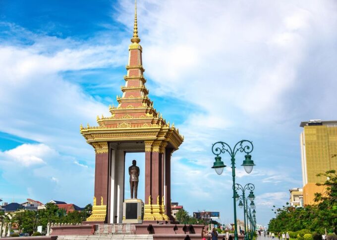 Phnom Penh Airport (PNH) Pickup/Transfer Private Car - Booking and Cancellation Policy