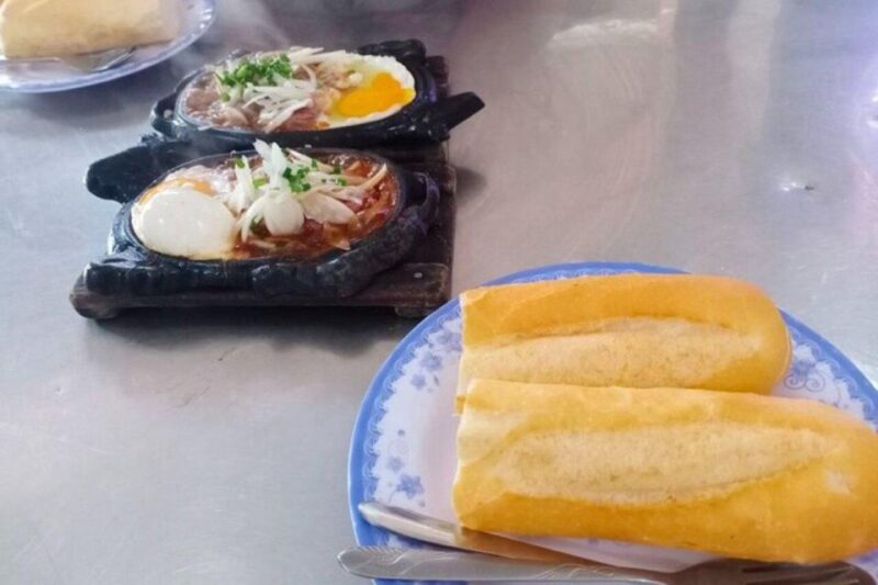 Phnom Penh Breakfast & Morning Market Tour Includes Drinks - Food Stops
