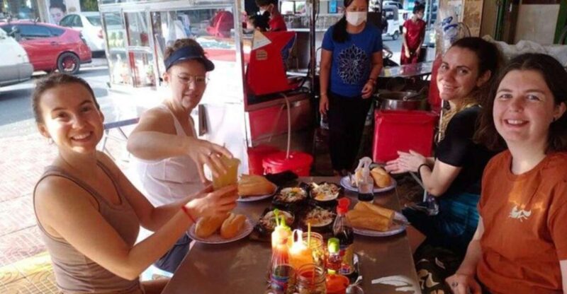 Phnom Penh Breakfast & Morning Market Tour Includes Drinks - Bye Such Chrok Pork & Rice