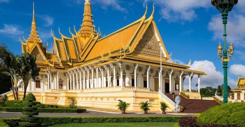 Phnom Penh: City Break With Tours - 4 Days With 5* Hotel - Accommodation and Transport