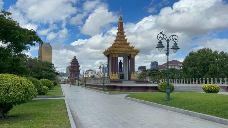 Phnom Penh City Tour by Tuk Tuk With English Speaking Guide - Good To Know
