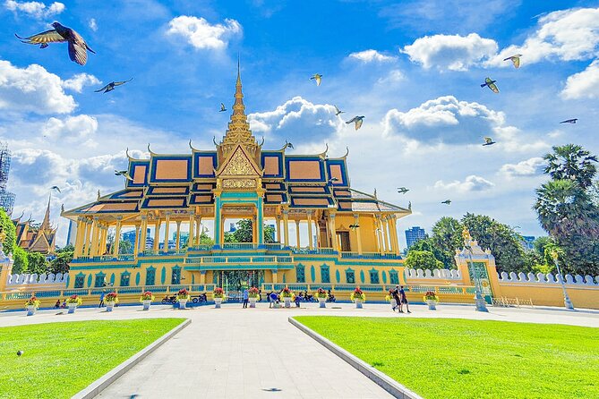 Phnom Penh City Tour, Oudong Temple, Silversmith Village Day Trip - Accessibility