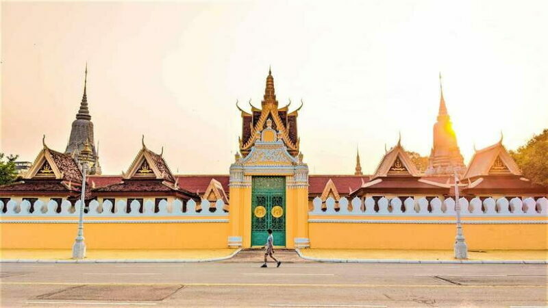 Phnom Penh Full Day Private Tour with All Admission Tickets - Key Points