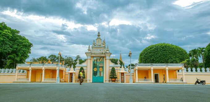 Phnom Penh Full Day Tour Included All Admission Tickets - Reservation and Cancellation