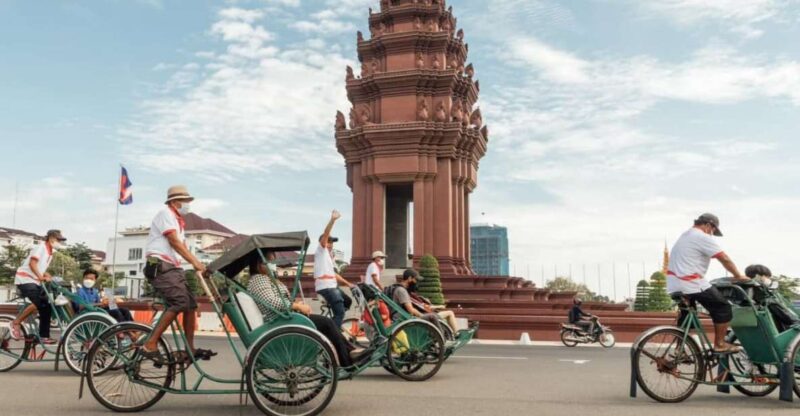 Phnom Penh: Guided Historical Day Tour by Cyclo and Tuk Tuk - Inclusions