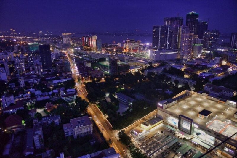 Phnom Penh: Hidden Gems City Walking Tour With a Local Guide - Knowledgeable Guides and Recommendations