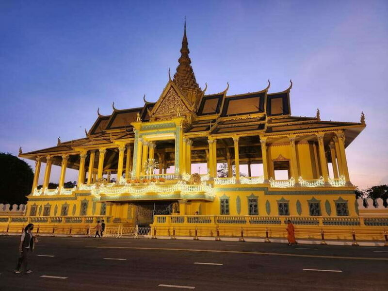 Phnom Penh: Highlights Tour Including S21 and Killing Fields - FAQ
