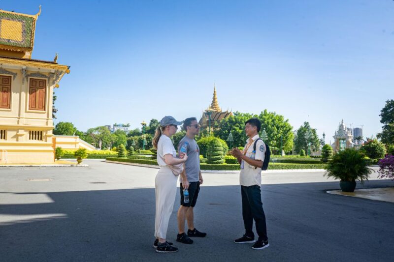 Phnom Penh Historical - Small Group Tour - Inclusions