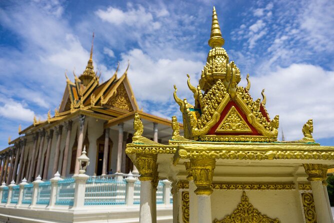 Phnom Penh Intercity - Vehicle Amenities