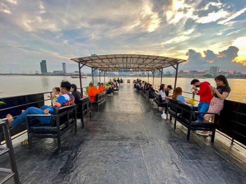 Phnom Penh: Mekong River Sunset Cruise and Tuk Tuk Ride - Good To Know