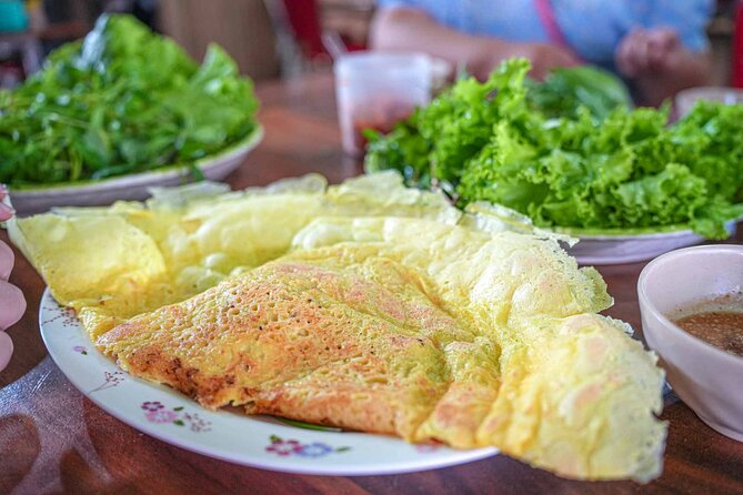 Phnom Penh Morning Market & Food Tour by Tuktuk - Includes All Food & Drinks! - Starters