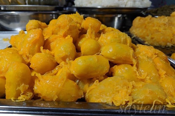 Phnom Penh Nightlife Street Food Tours - Food and Beverage Offerings