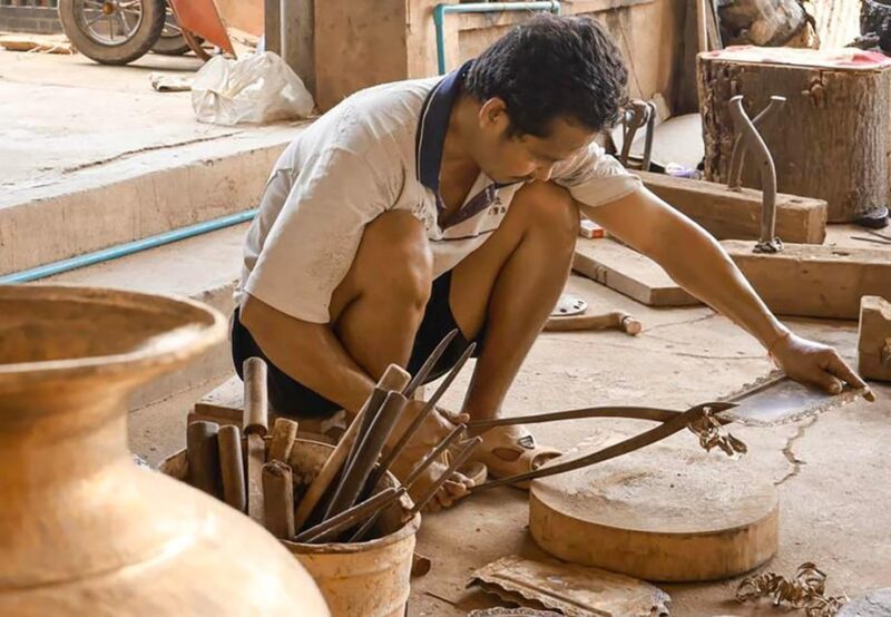 Phnom Penh: Phnom Oudong & Koh Chen Village - Lunch Include - Cultural Insights