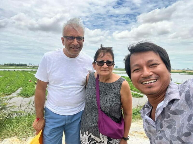 Phnom Penh: Private City Tour by Tuk-Tuk with 10 Highlights - Itinerary Breakdown: What to Expect