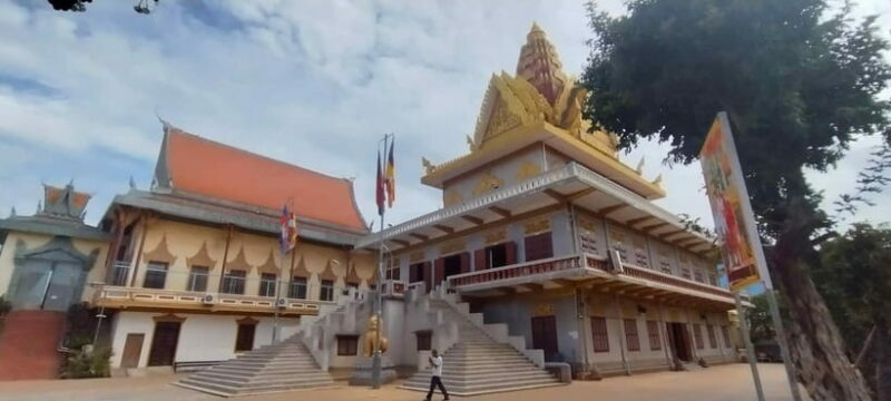 Phnom Penh: Private City Tour by Tuk-Tuk with 10 Highlights - The Sum Up