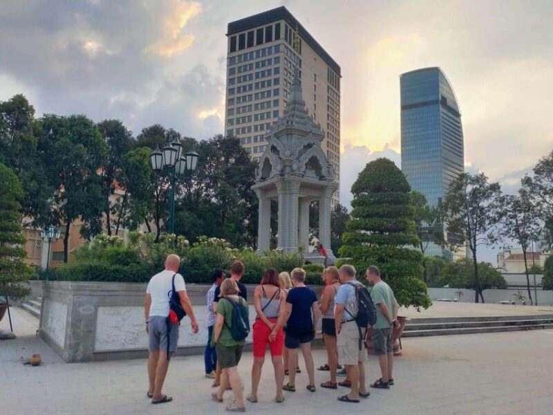 Phnom Penh: Private City Tour by Tuk-Tuk With 10 Highlights - Cultural Landmarks