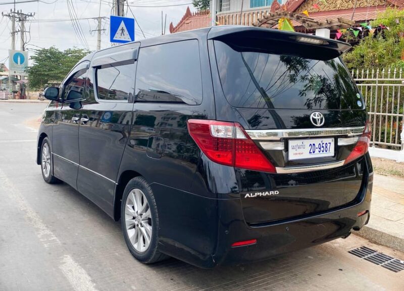 Phnom Penh: Private One-Way Transfer To/From Sihanoukville - Vehicle and Comfort