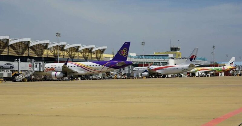 Phnom Penh: Private Transfer to International Airport - Pickup and Driver Information