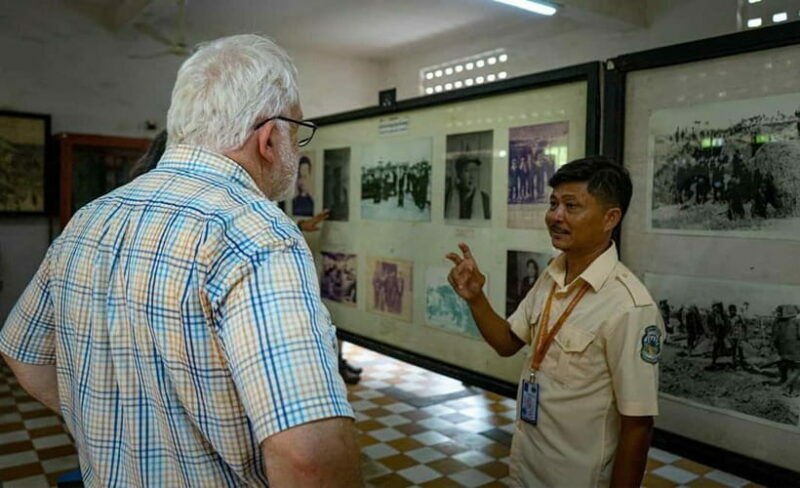 Phnom Penh :S21 Tuol Sleng Museum & Killing Field Tour - Key Points