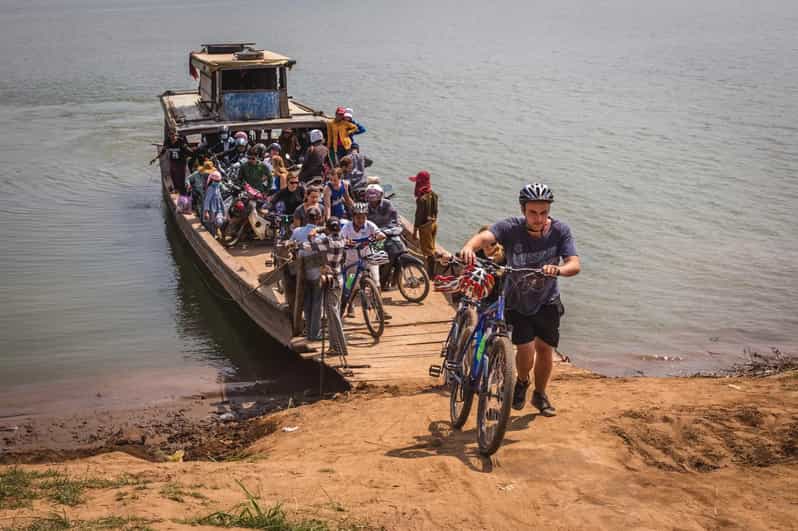 Phnom Penh: Silk Islands Bike Half Day by Private Tour - Experience Details