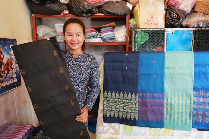 Phnom Penh: Silk Islands Bike Tour - Silk Weaving and Dried Tofu