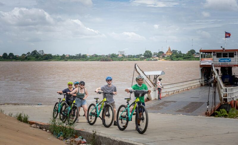 Phnom Penh: Silk Islands Half-Day Bike Tour - Itinerary
