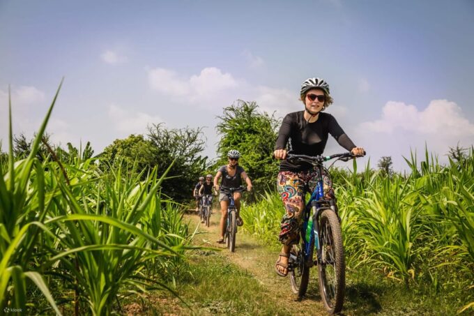Phnom Penh: Silk Islands Half Day Guided Bike Tour - Discover Local Culture