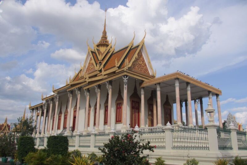 Phnom Penh Small Group City Tour - Itinerary Details