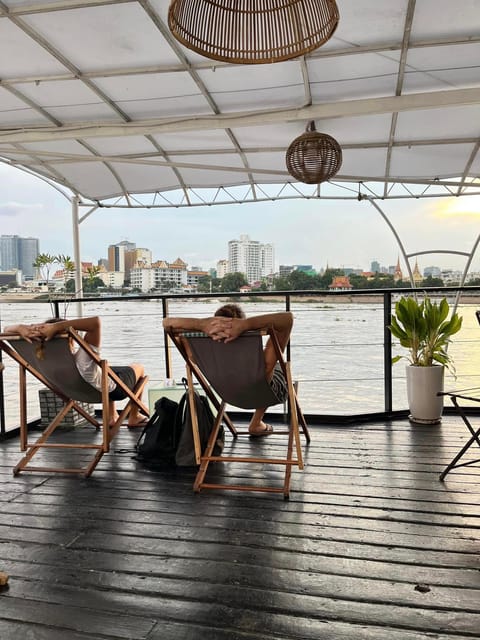 Phnom Penh: Sunset Cruise Tour Enjoy and Relaxing - Picking Up and Transfers