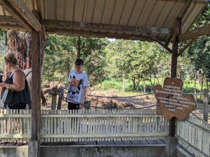 Phnom Penh: The Killing Fields & Tuol Sleng Genocide Museum - Frequently Asked Questions