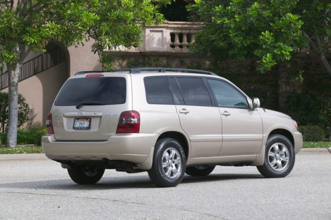 Phnom Penh to Siem Reap by Private Car or Minivan - Refreshment and Photo Stops