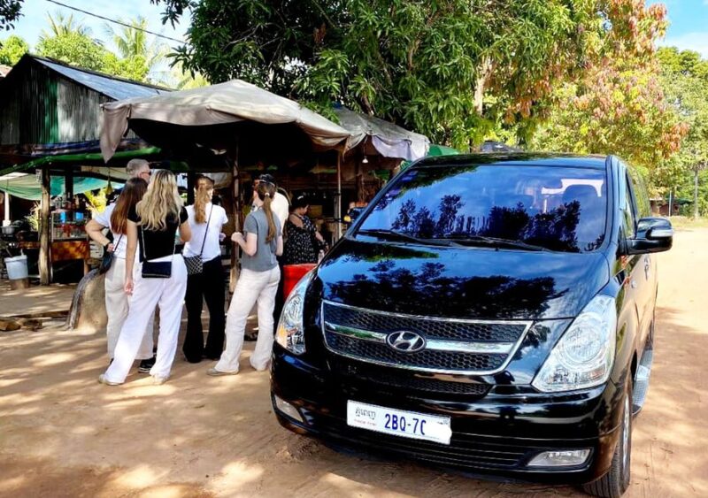 Phnom Penh to Siem Reap by Private SUV / Minivan Taxi - Pickup and Dropoff