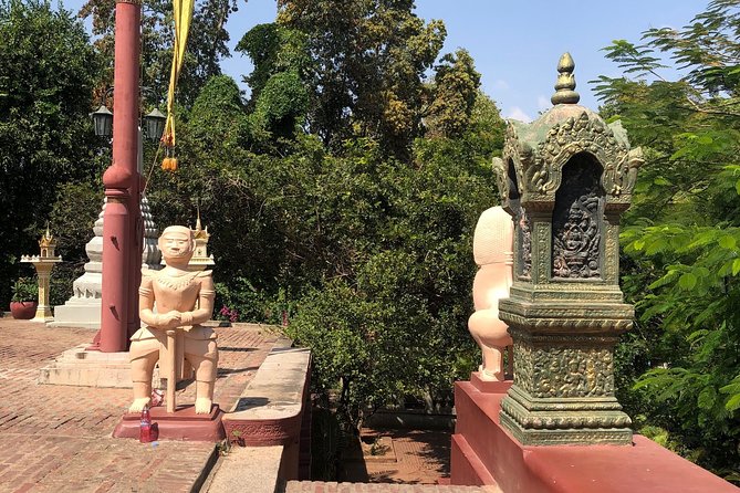 Phnom Penh Tour Guides - Exploring Phnom Penhs Highlights