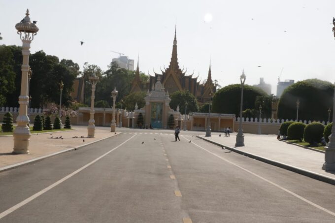 Phnom Penh Tour With Tuk Tuk English Spoken Guide - Tour Duration and Timing