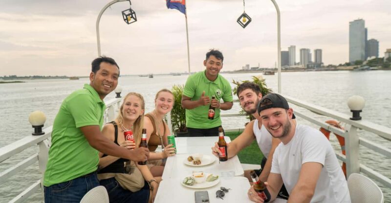 Phnom Penh Vespa City Tour + River Cruise With Drinks - Good To Know
