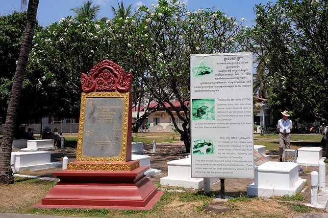 Phnom Penh Vital Discovery-Full Day Tour (Including All Services) - Tour Highlights