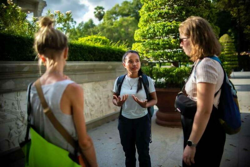 Phnom Penh: Walking Highlight City Tour - Key Points