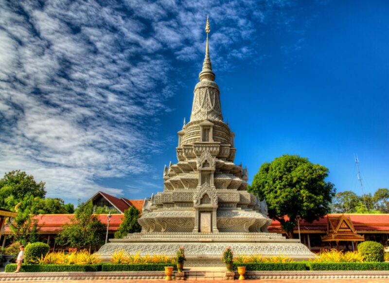 Phnom Penh Welcome Tour: Private Tour With a Local - Good To Know